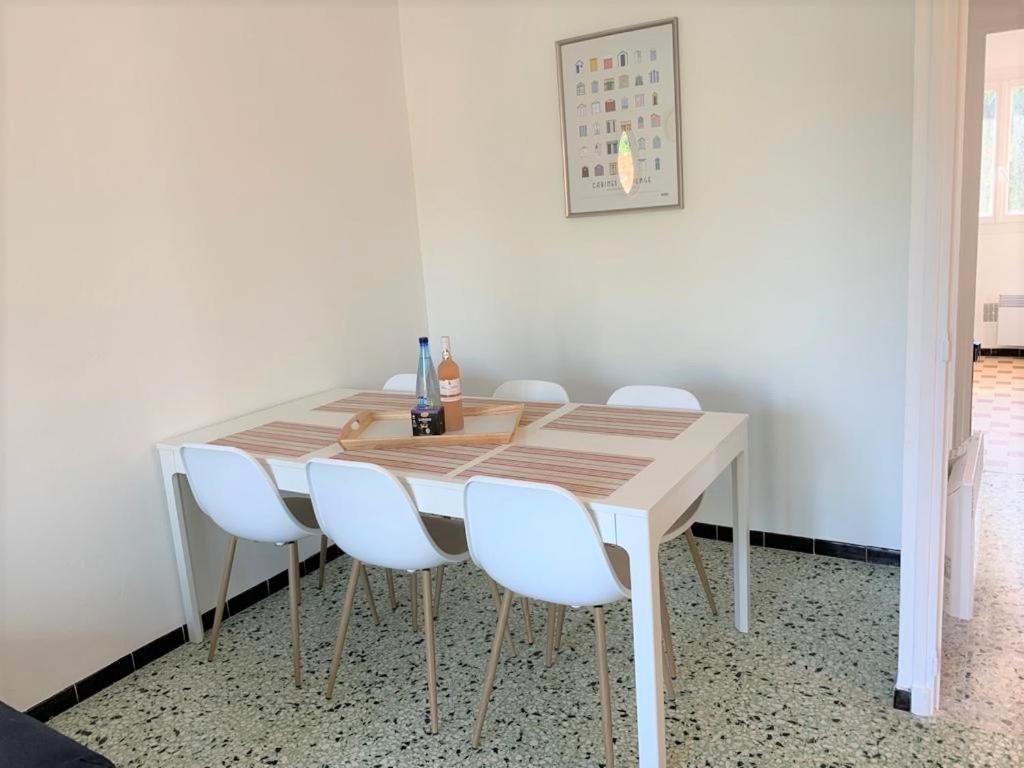 BEAUX APPARTEMENTS 65m2 AVEC ESPACES EXTERIEURS PARKINGS PROCHE PLAGE Hyères Exterior foto
