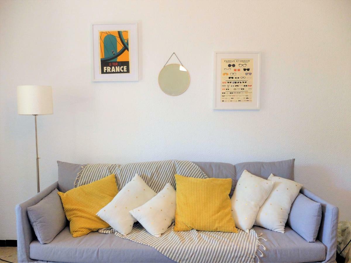 BEAUX APPARTEMENTS 65m2 AVEC ESPACES EXTERIEURS PARKINGS PROCHE PLAGE Hyères Exterior foto